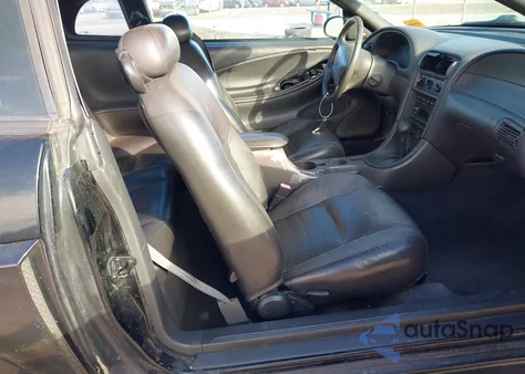 2002 Ford Mustang Gt z USA, uszkodzony, nr VIN 1FAFP42XX2F243053